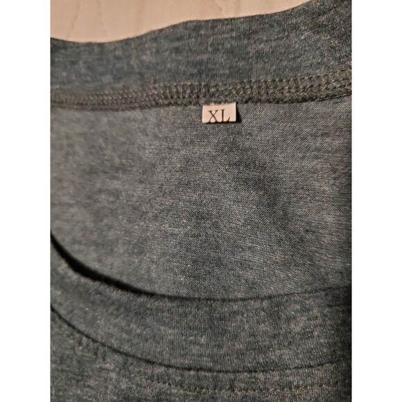 Merry Christmas Leppard Print Women's Tshirt Size XL - 0251 - Picture 4 of 4